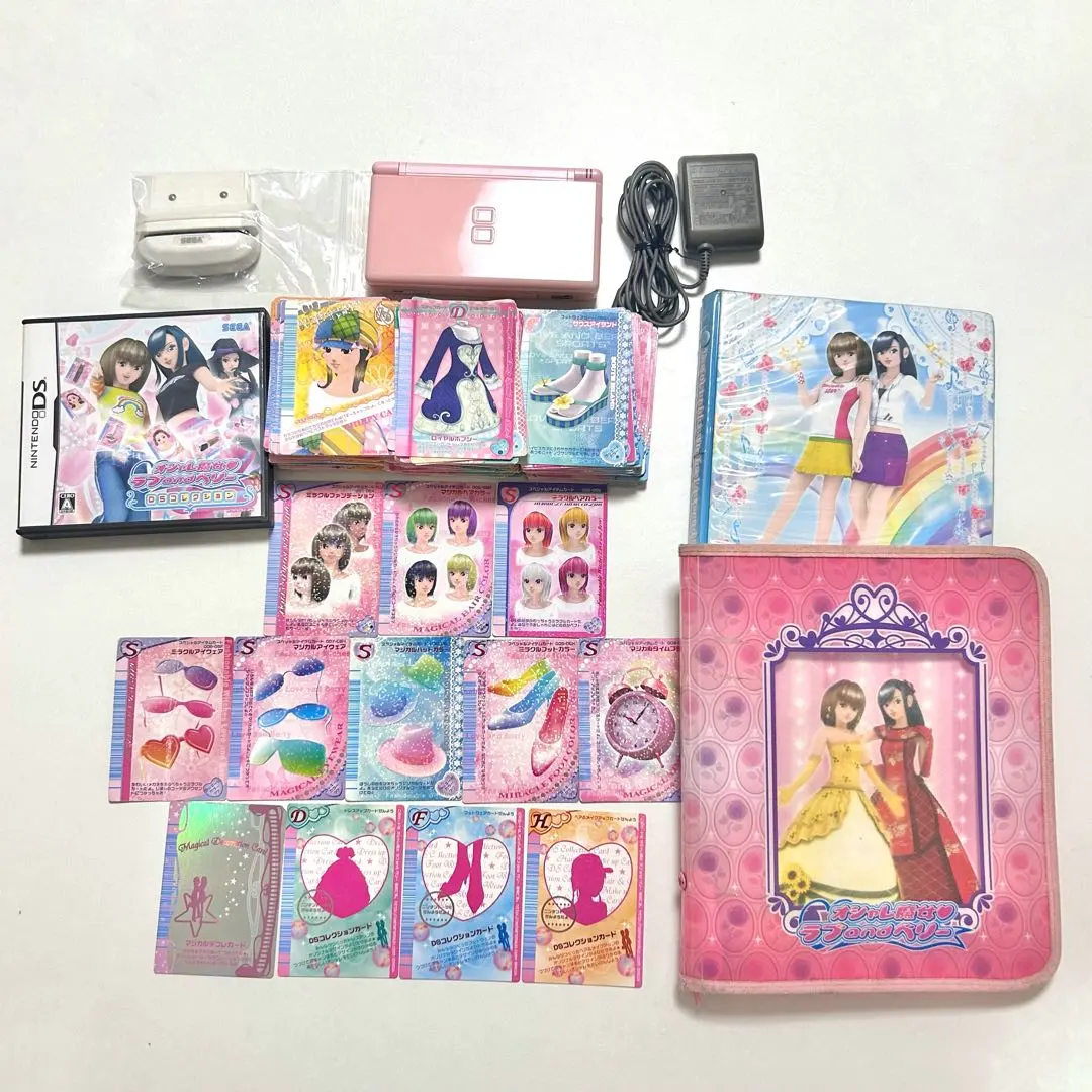 【9/15迄値下】ラブandベリー 186枚 DS本体・ソフト・カードリーダー付 9/15迄値下】ラブandベリー 186枚 DS本体・ソフト・カードリーダー付
