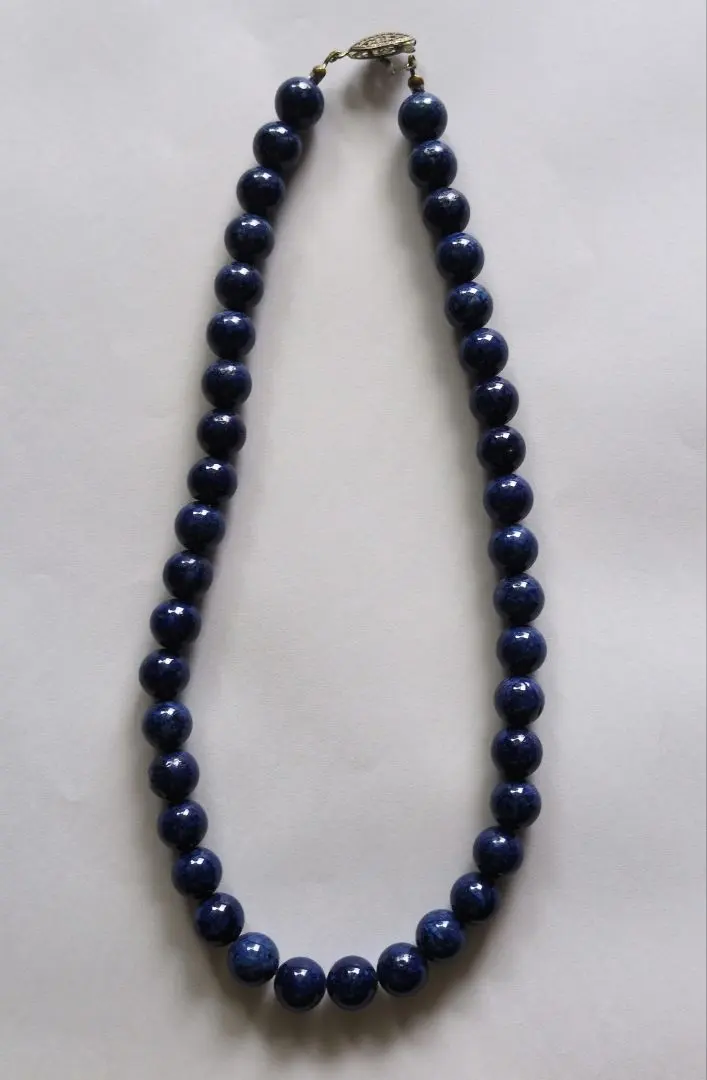 Thumbnail of necklace