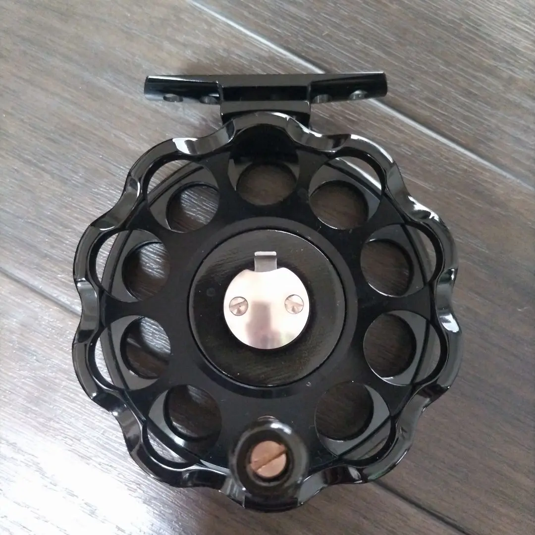 RYOBI メタロイヤルヘチ85EX ☆使用1回のみ☆落し込み　☆最終価格です‼︎ RYOBI メタロイヤルヘチ85EX ☆使用1回のみ☆落し込み ☆最終