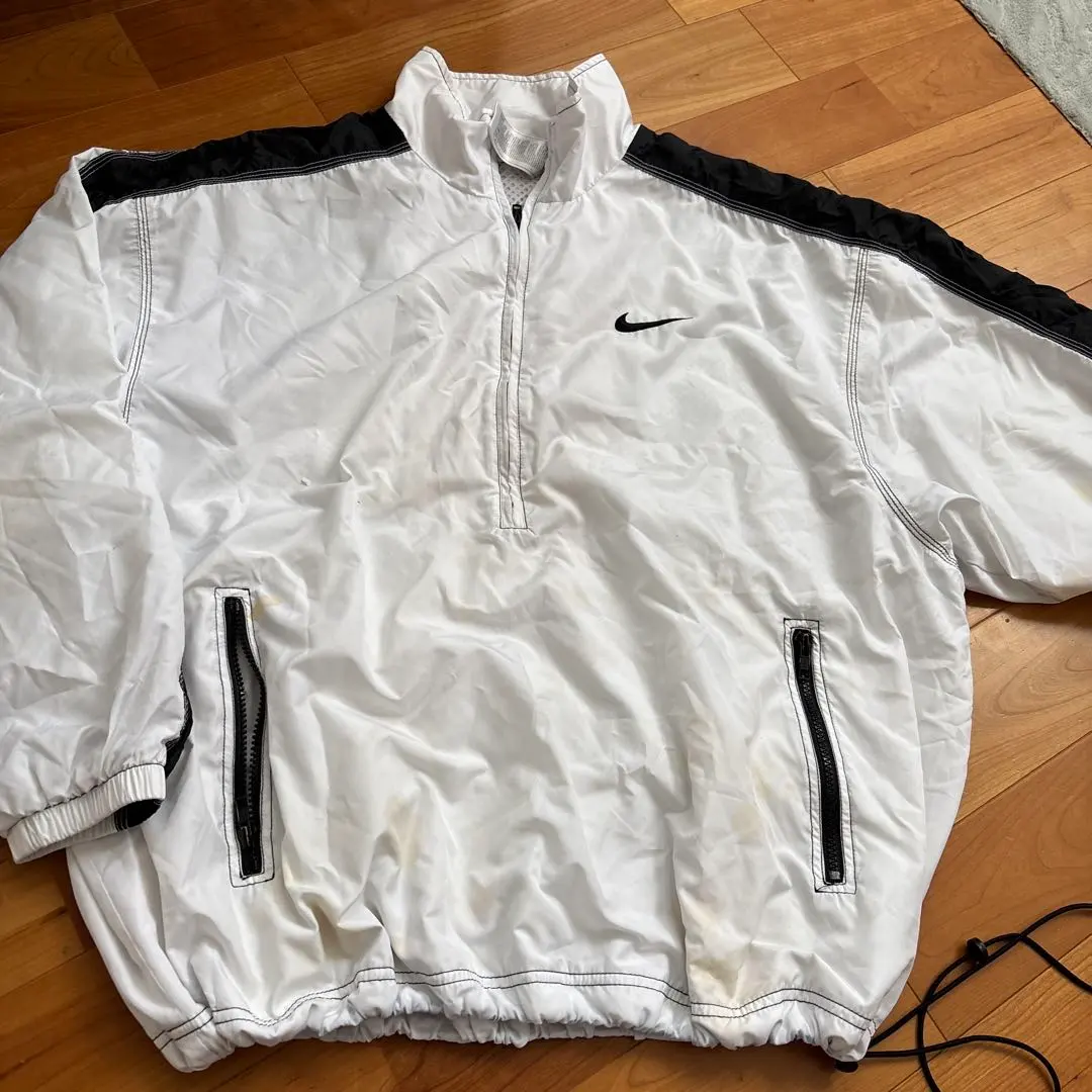 耐吉 L 外套 中古 的縮圖