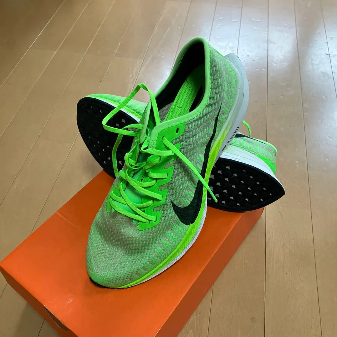 NIKE ペガサスターボ　美品　28.5 2025年最新】ペガサスターボ28.5の人気アイテム - メルカリ