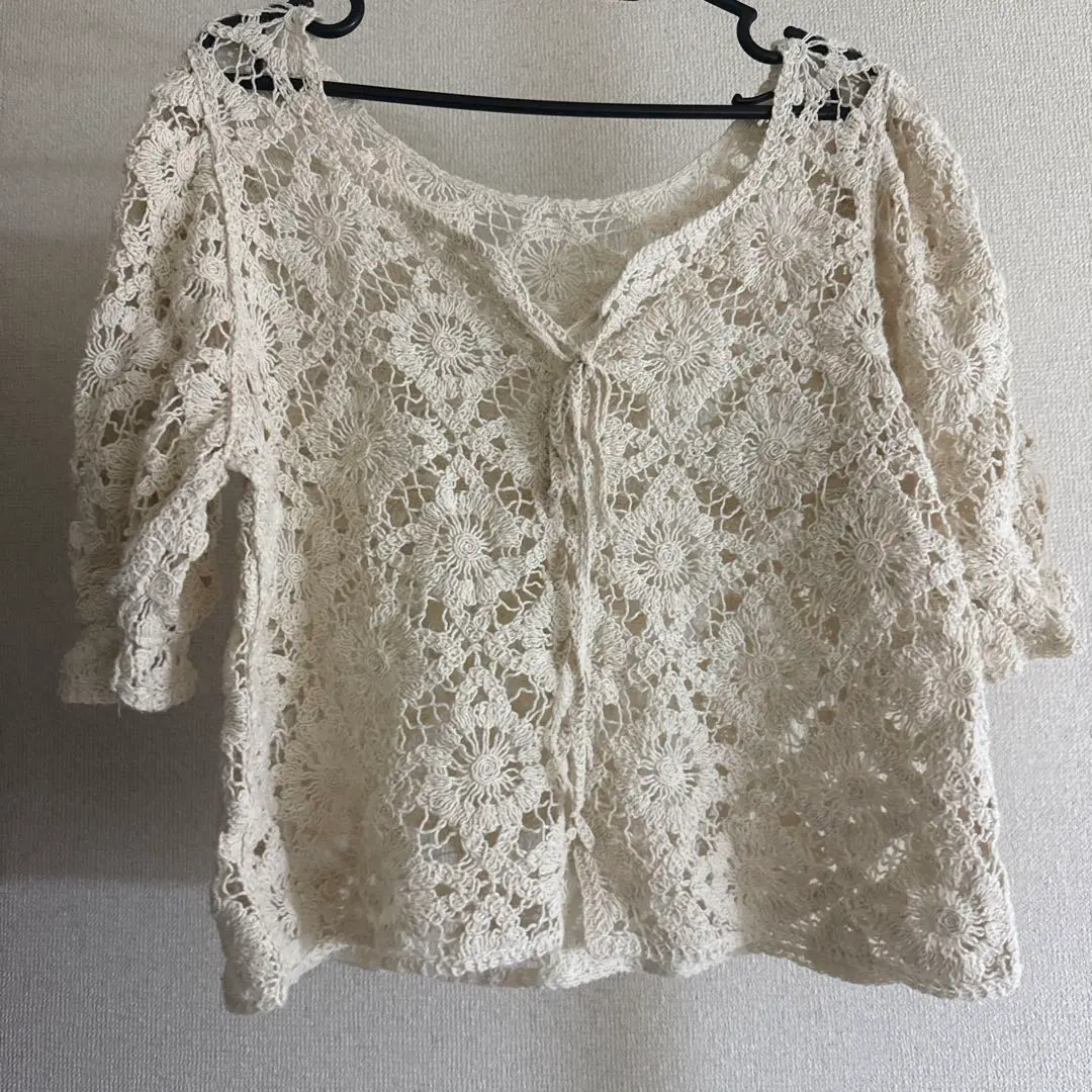 Thumbnail of Ivory Floral Lace Five-Sleeve Cardigan