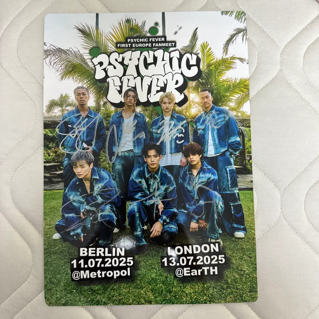 PSYCHIC FEVER 小波津志 サイン入り ステッカー 小波津志サイン入りステッカー - メルカリ