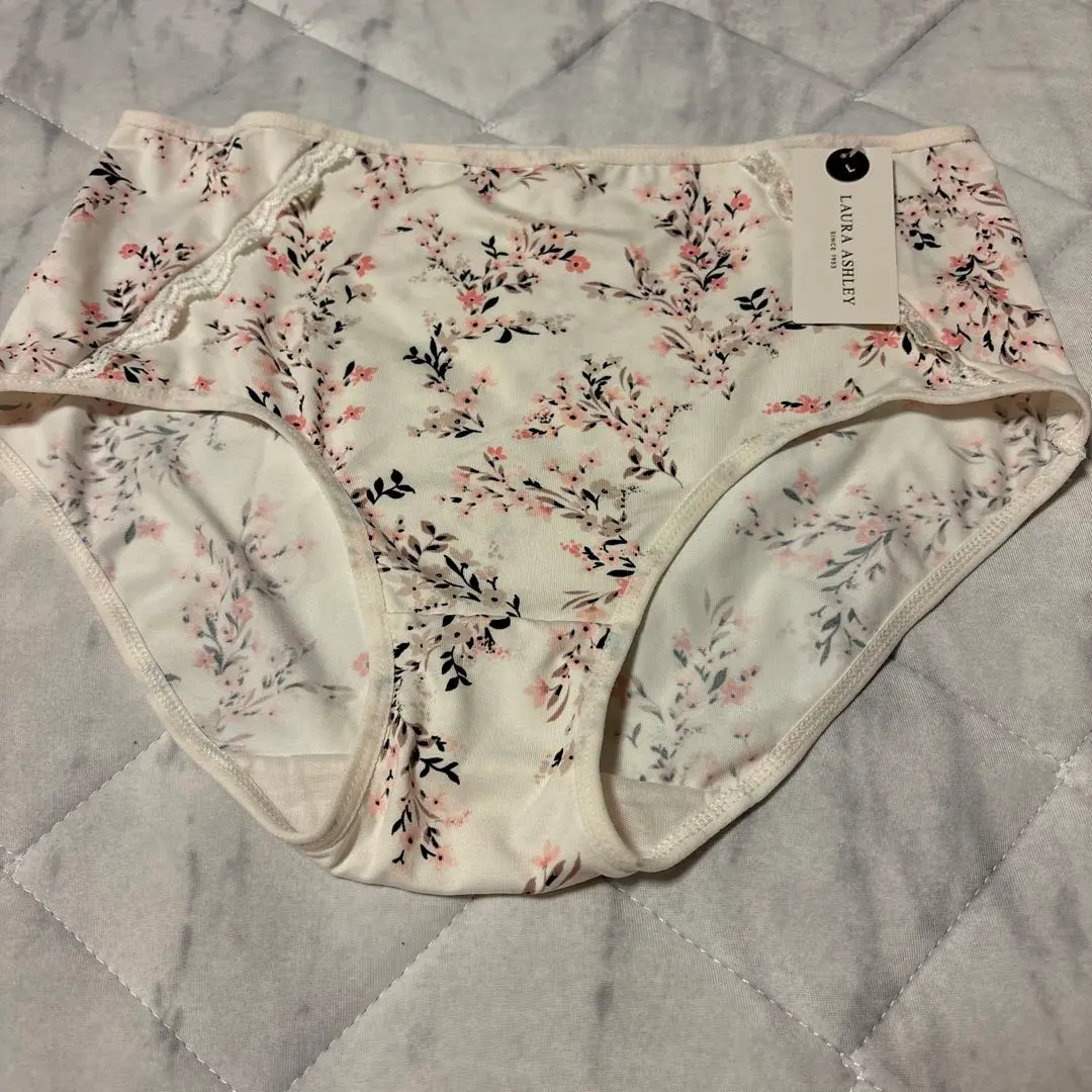 LAURA ASHLEY ショーツ 7枚セット アメリカS日本Mサイズ LAURA ASHLEY~5 Pack FIT PANTIES~MULTICOLOR~ STYLE # LS4063
