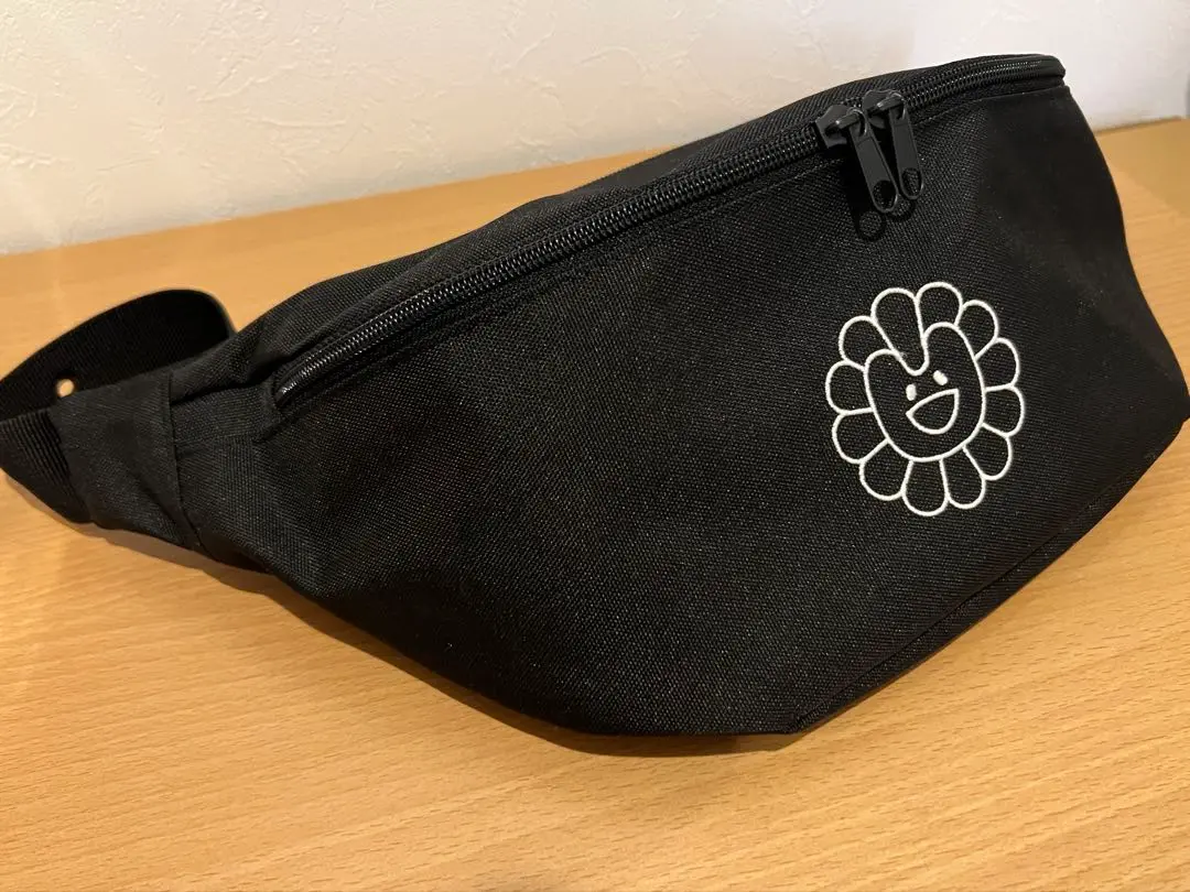 NewJeans Light Stick Bag 