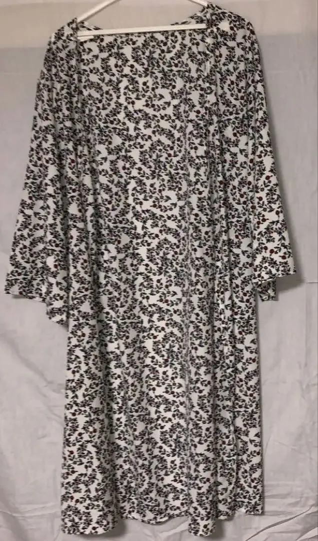 Thumbnail of Floral print long cardigan