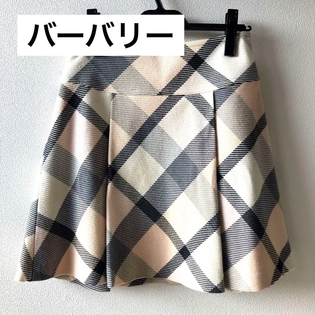 BURBERRY　チェック柄フレアスカート ベージュ バーバリーロンドン メガチェック柄 フレアスカート ベージュ