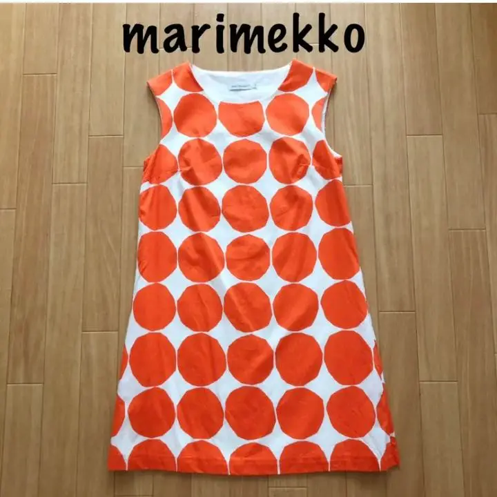 美品　マリメッコ　ウニッコ柄　 ノースリーブワンピース　オレンジ　34 marimekko 美品 マリメッコ ドット柄 水玉プリント ストレッチ