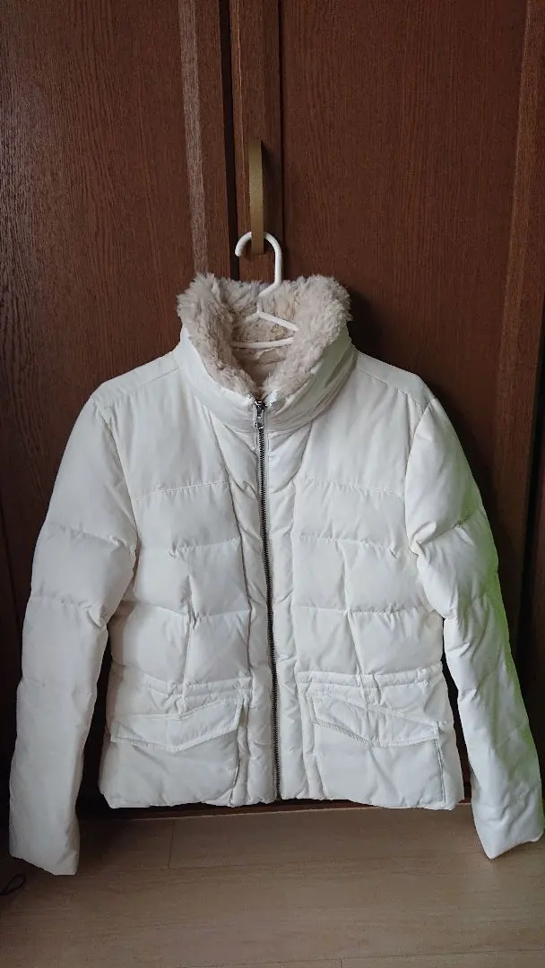 GAP羽絨外套已降價 的縮圖