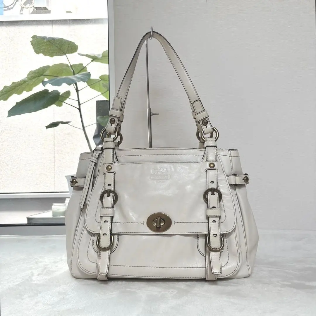 蔻馳65週年傳承系列Toto包 白色皮革 的縮圖