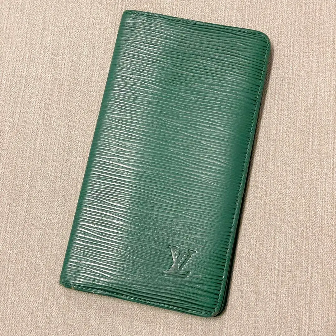 【美品】Louis Vuitton Epi皮革 長款錢包 綠色 的縮圖
