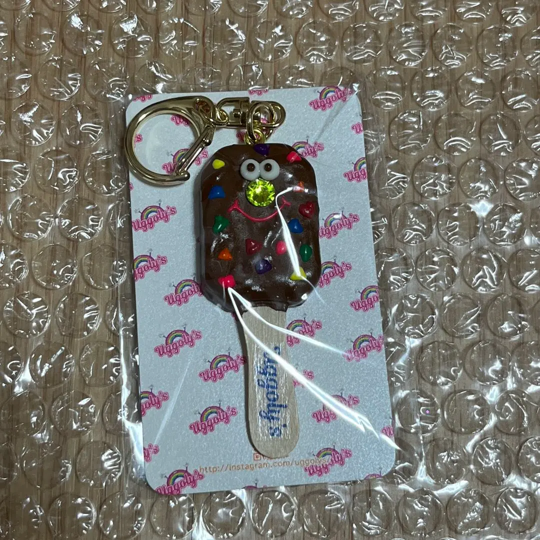 Uggoly's　uggolys　ユッゴリーズ　ドーナツチャーム　パープル Uggoly's uggolys ユッゴリーズ ドーナツチャーム パープル