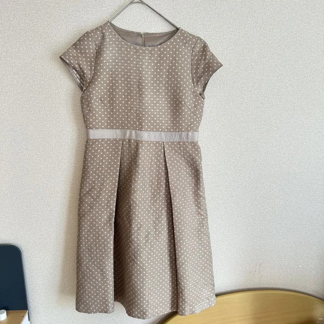 DoCLASSE 杜克拉絲 連衣裙 M 膝長 圓點 可愛 米色 的縮圖