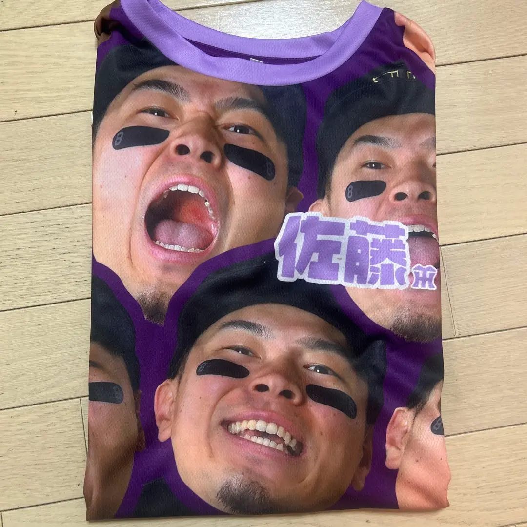 阪神タイガース シークレット 顔柄 Tシャツ 2025 佐藤輝明① 阪神タイガース シークレット 選手顔柄Tシャツ 佐藤輝明選手