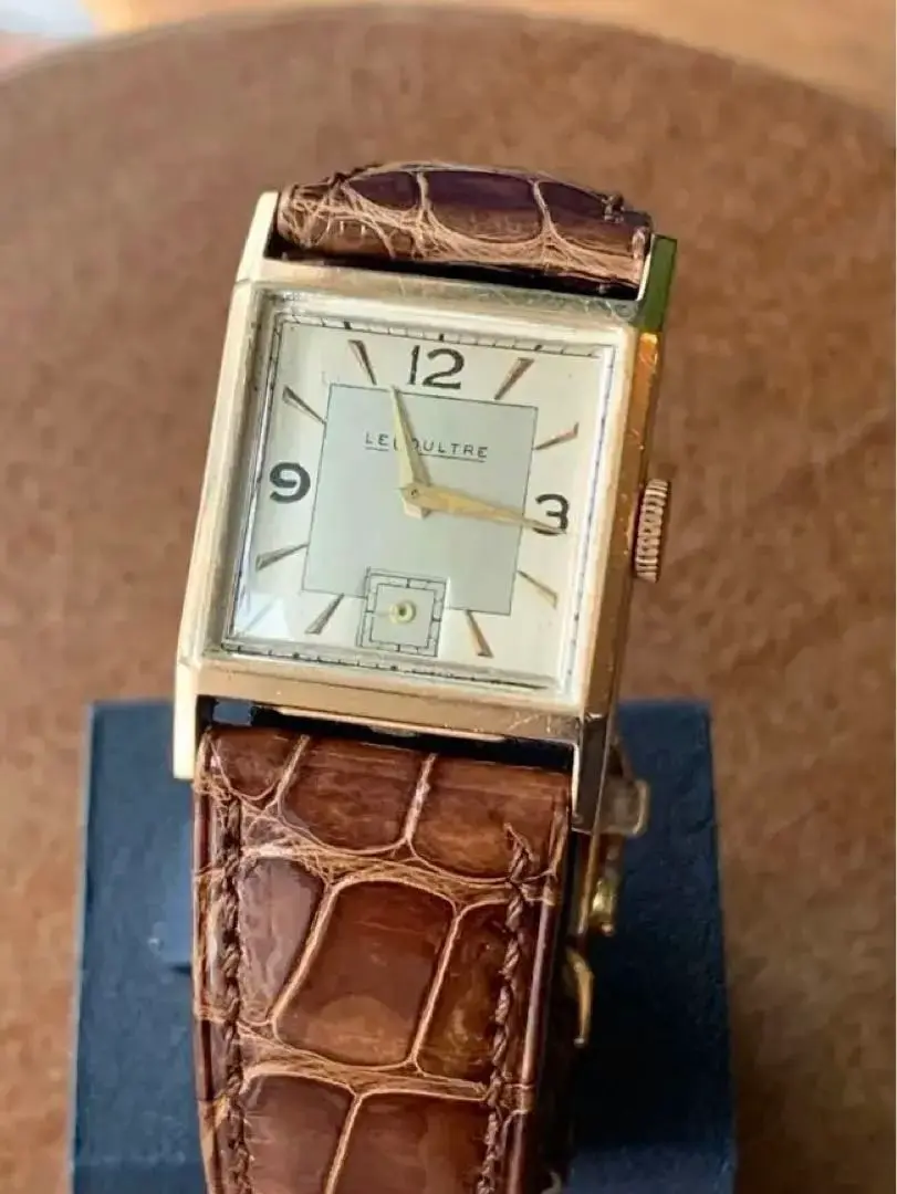 シャガールクルト　アンティーク時計　14金 40'S LeCoultre (ルクルト)14KYG 金無垢 KNOTTED LOGS- JeJe