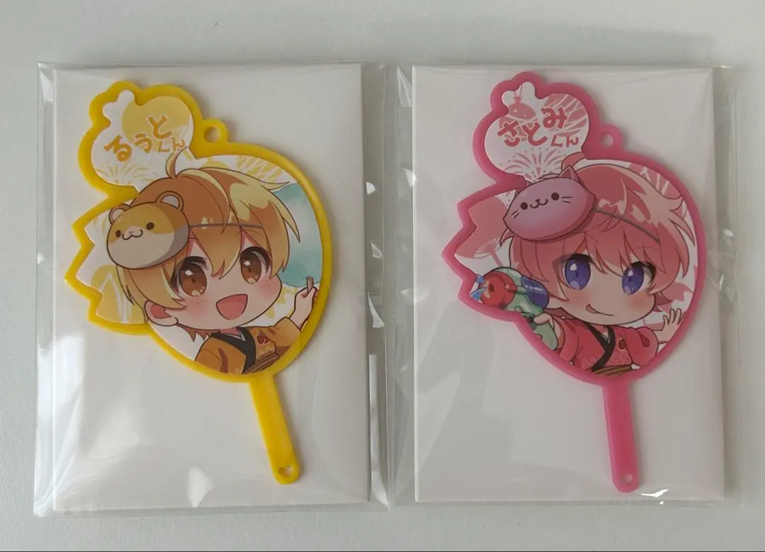 Thumbnail of StPri Satomi and Root mini uchiwa (paper fan)