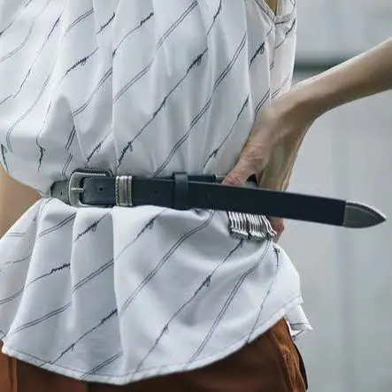 アメリヴィンテージ　ベルト Ameri（アメリ）の「TRIPLE WIDE BELT（ベルト）」 - WEAR