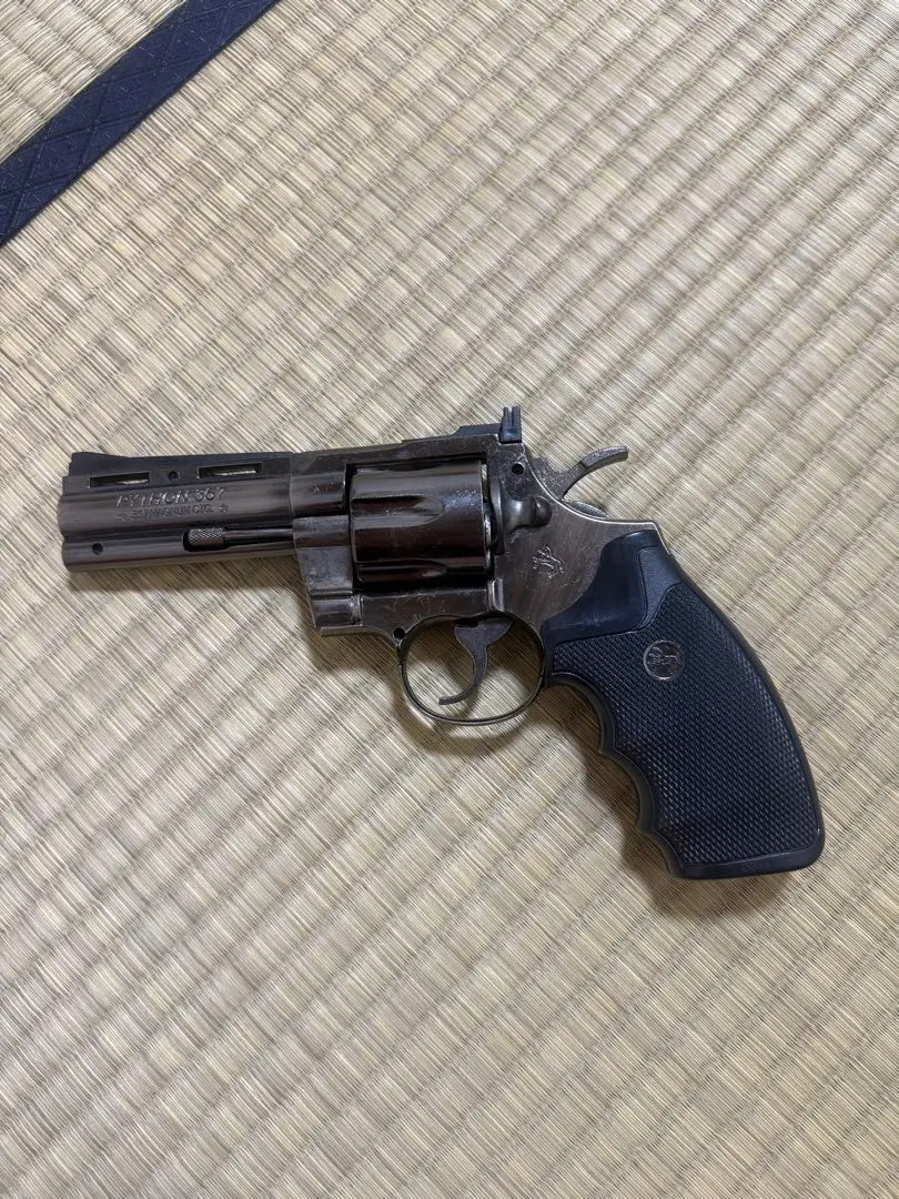 キャロムショットリボルバー(マグナム) PYTHON357ウルティメイトブルー キャロムショットリボルバー(マグナム) PYTHON357ウルティメイト
