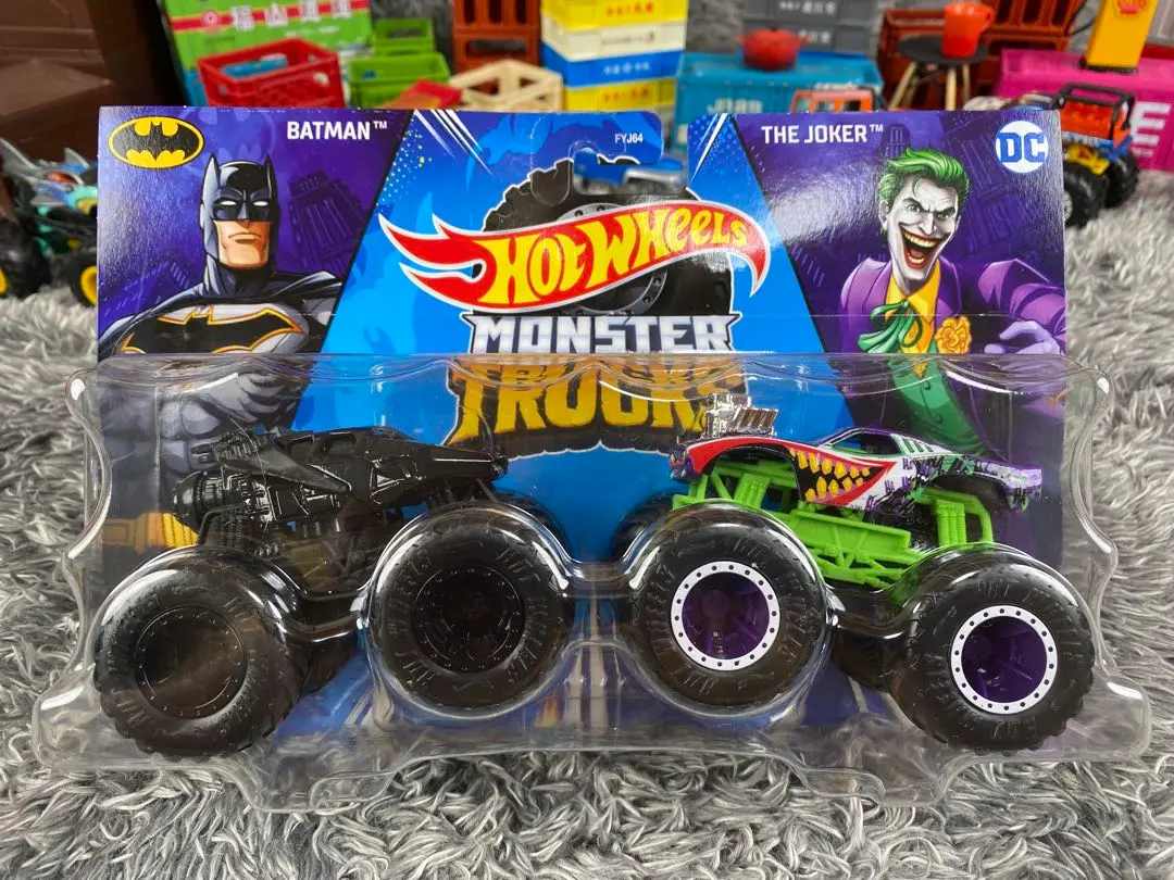 バットモビーストdcマルチバースバットマン乗り物大型モンスター