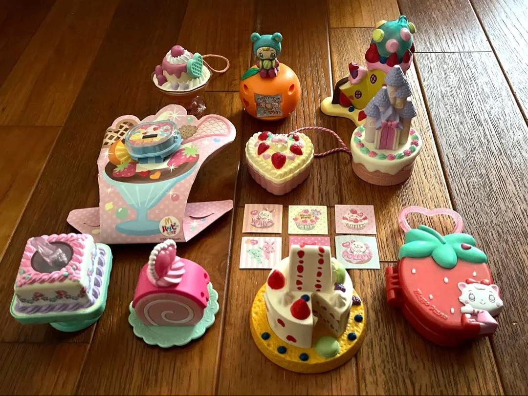 Thumbnail of Happy Meal Mezzo Piano Heisei Era Set Retro McDonald's Bundle