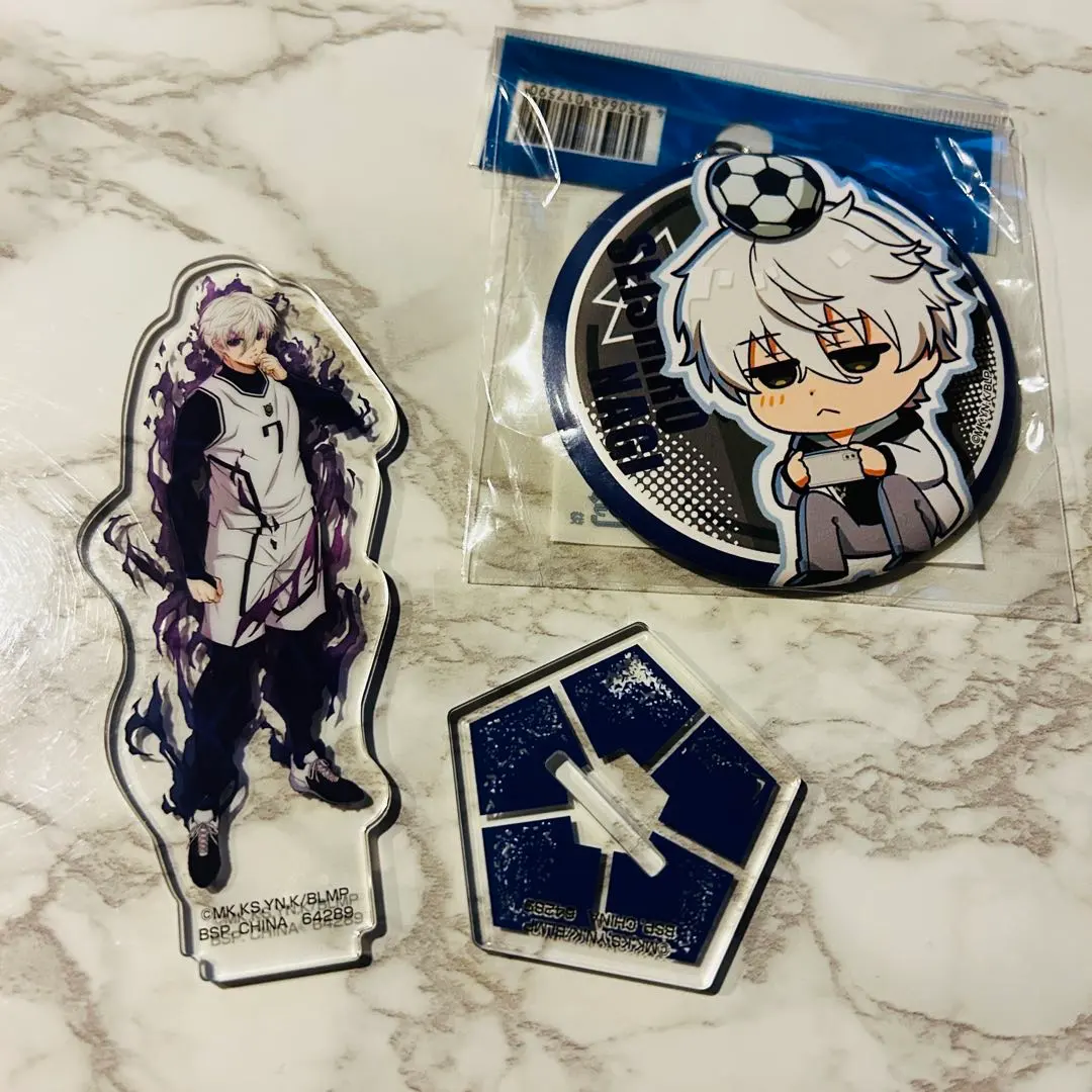 Thumbnail of Blue Lock Nagi acrylic stand