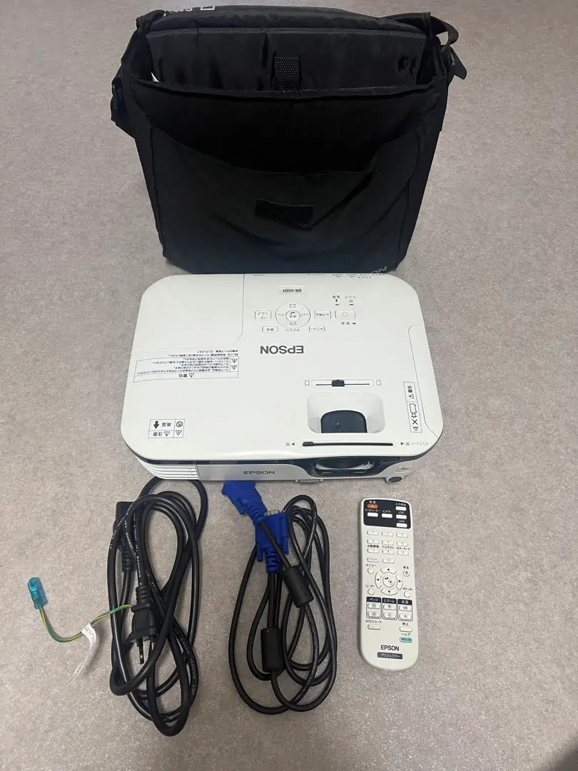 【美品】エプソン　オフィリオ　プロジェクター　EB-S12H EPSON プロジェクタ EB-S12H