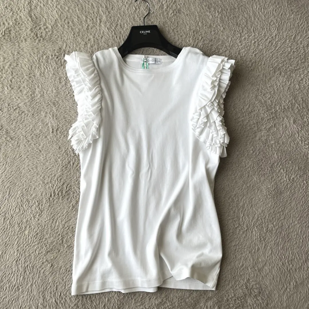 2025年最新】トモコイズミ 半袖(Tシャツ)の人気アイテム - メルカリ