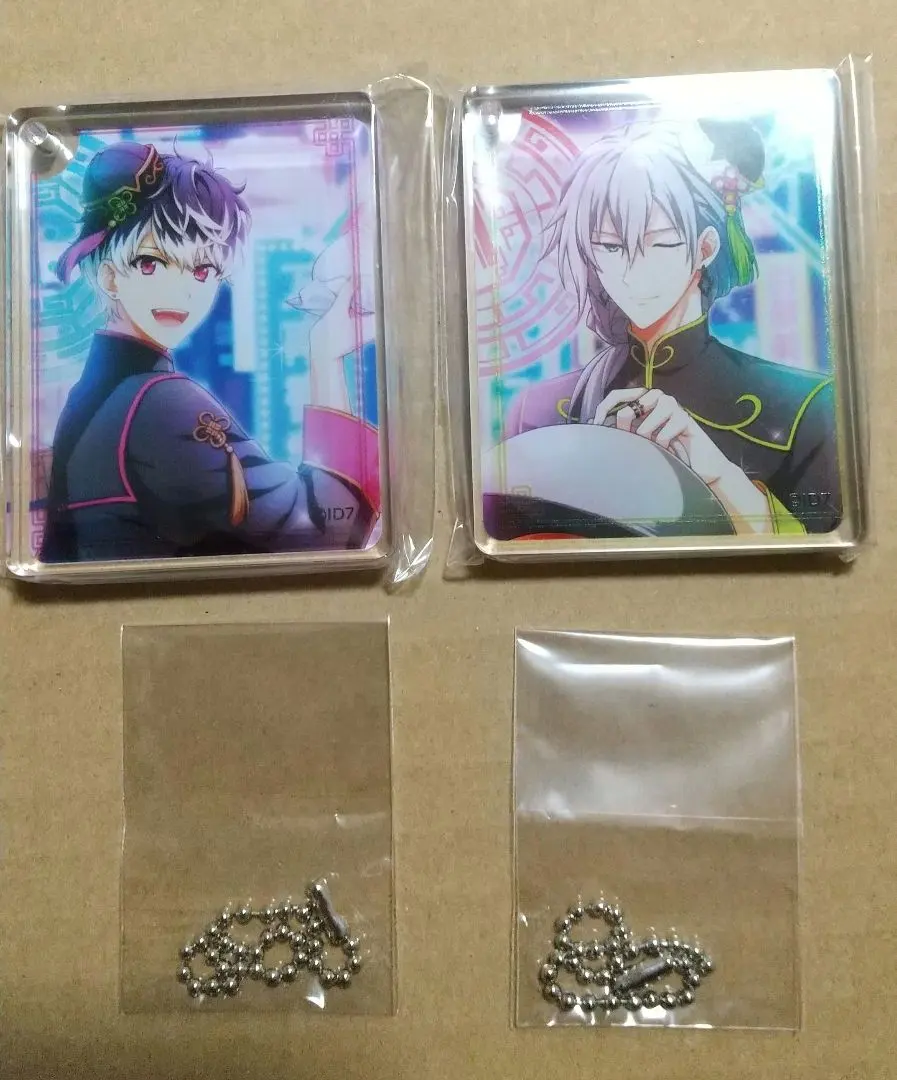 Thumbnail of IDOLiSH7 Momo Yuki I7 Coro Cotta Acrylic Keychain Set