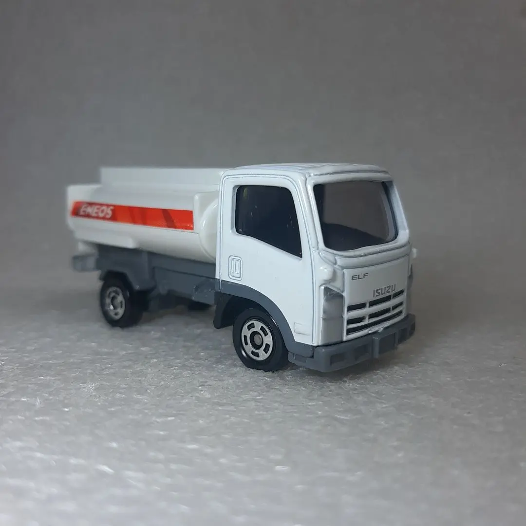 Thumbnail of Rare! Tomica 57 Isuzu Elf Eneos Tank Lorry Diecast Car