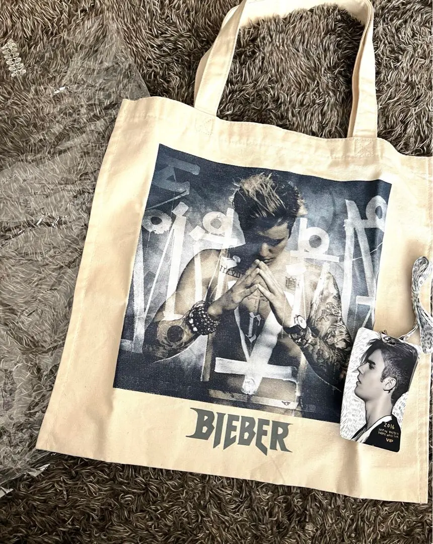 2025年最新】justin bieber チケットの人気アイテム - メルカリ