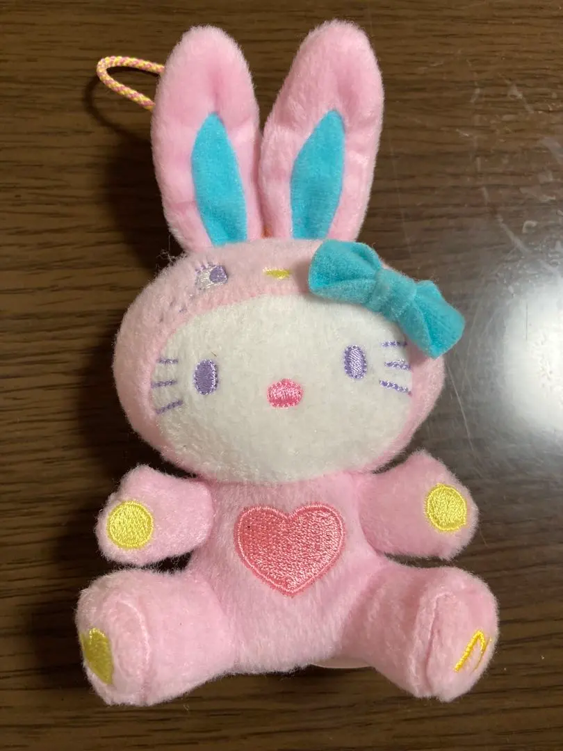 Thumbnail of Hello Kitty Mascot