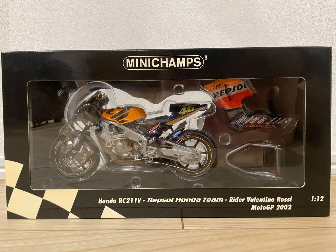 ミニチャンプス　RC211V ヴァレンティーノ　ロッシ　1/6 ミニチャンプス RC211V ヴァレンティーノ ロッシ 1/6 - メルカリ