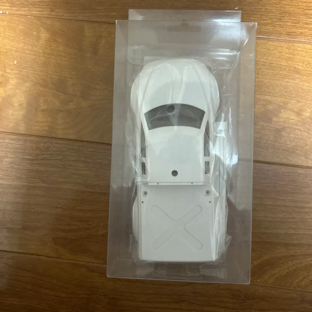 柔らかい ミニッツマッドフォースホワイトボディ新品激レア品！！ ミニカー