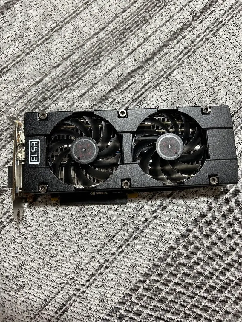 ELSA GTX1070 8GB [ジャンク] tgd178gerxs1_s.jpg
