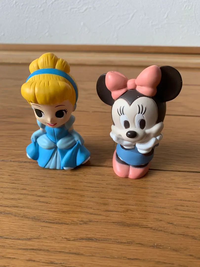 Thumbnail of Disney) Snow White and Minnie Mouse Figures