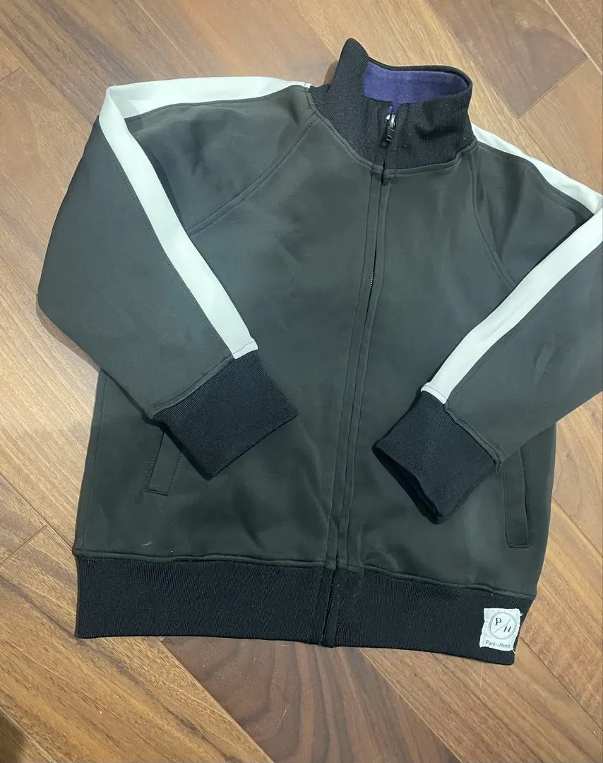 BREEZE 運動服 黑色 拉鍊外套 外套 尺寸110 的縮圖