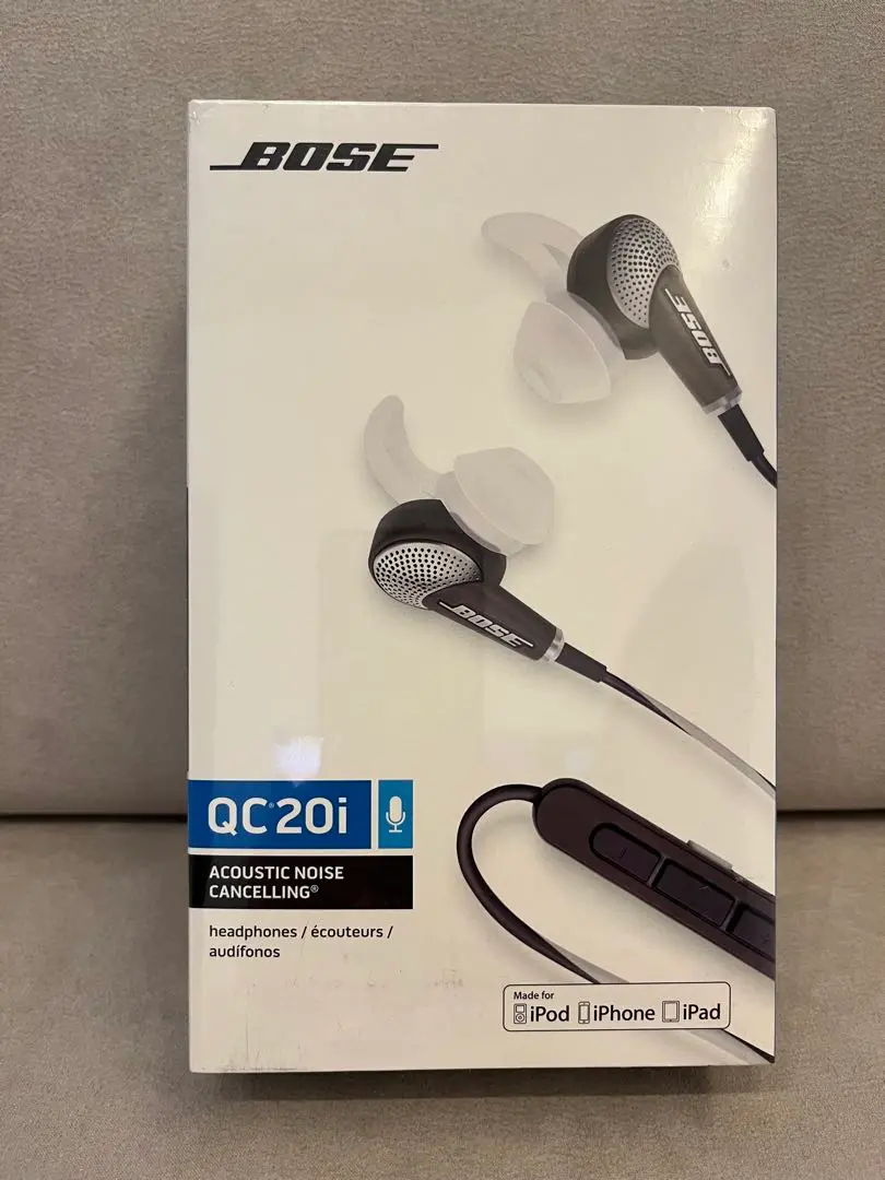 【新品未使用】Bose QuietComfort 20i QC20i ボーズ QuietComfort® 20i Acoustic Noise Cancelling headphones