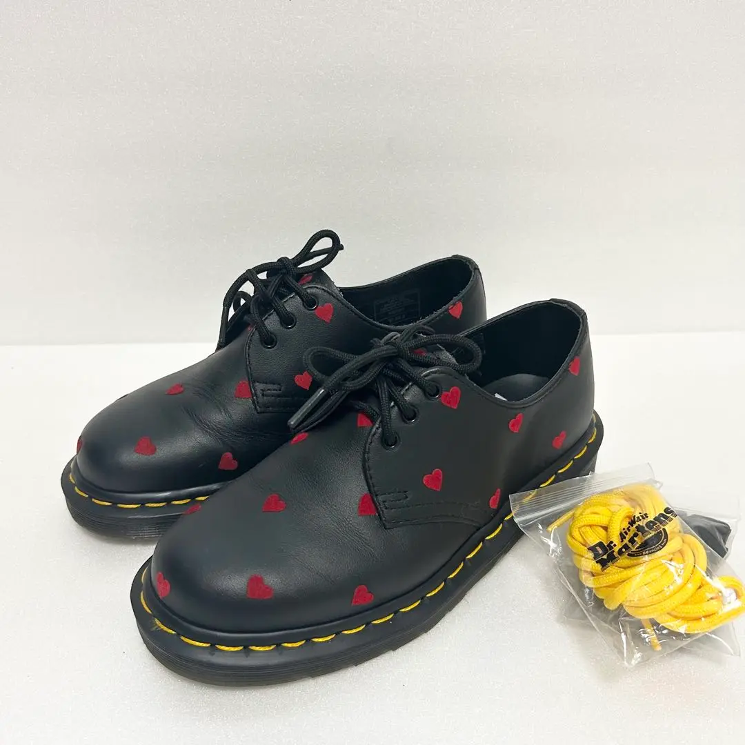 2025年最新】lazy oaf マーチンの人気アイテム - メルカリ