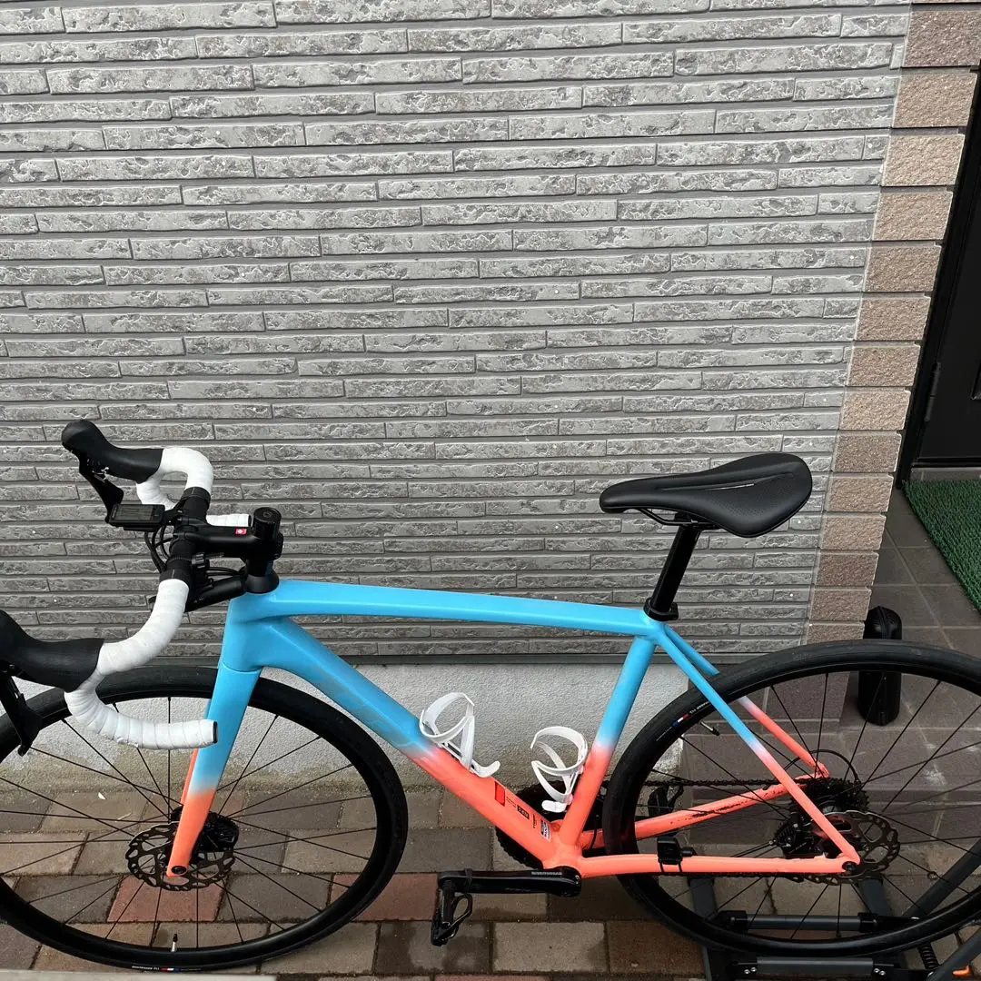 【新品】期間限定お値下げ中！TREK EMONDALRフレームセット　52 新品】期間限定お値下げ中！TREK EMONDALRフレームセット52