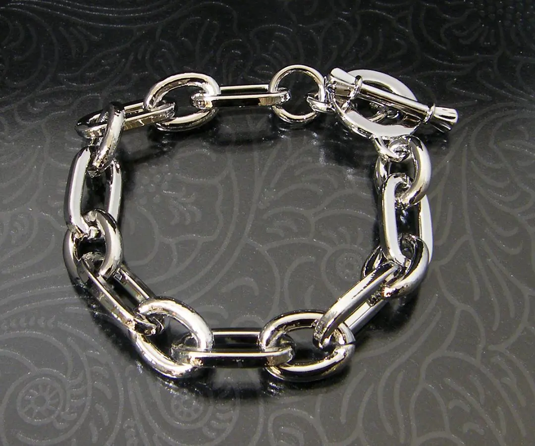 Thumbnail of Men's Silver Bracelet, Heavy O-Shaped Curb Chain, Simple