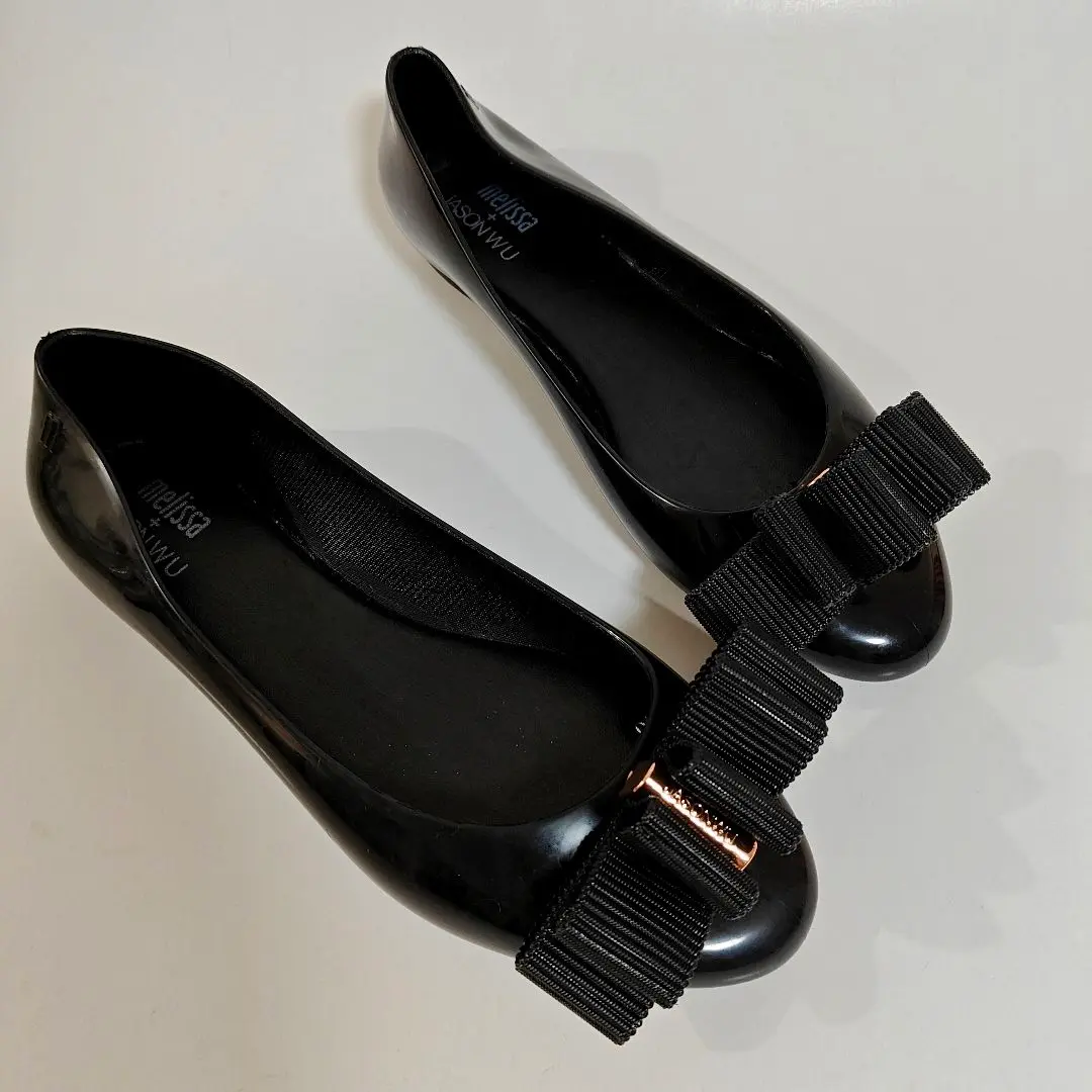 【1度のみ着用】melissa+JASON WU フラットラバーシューズ(赤) 2025年最新】jason wu メリッサの人気アイテム - メルカリ
