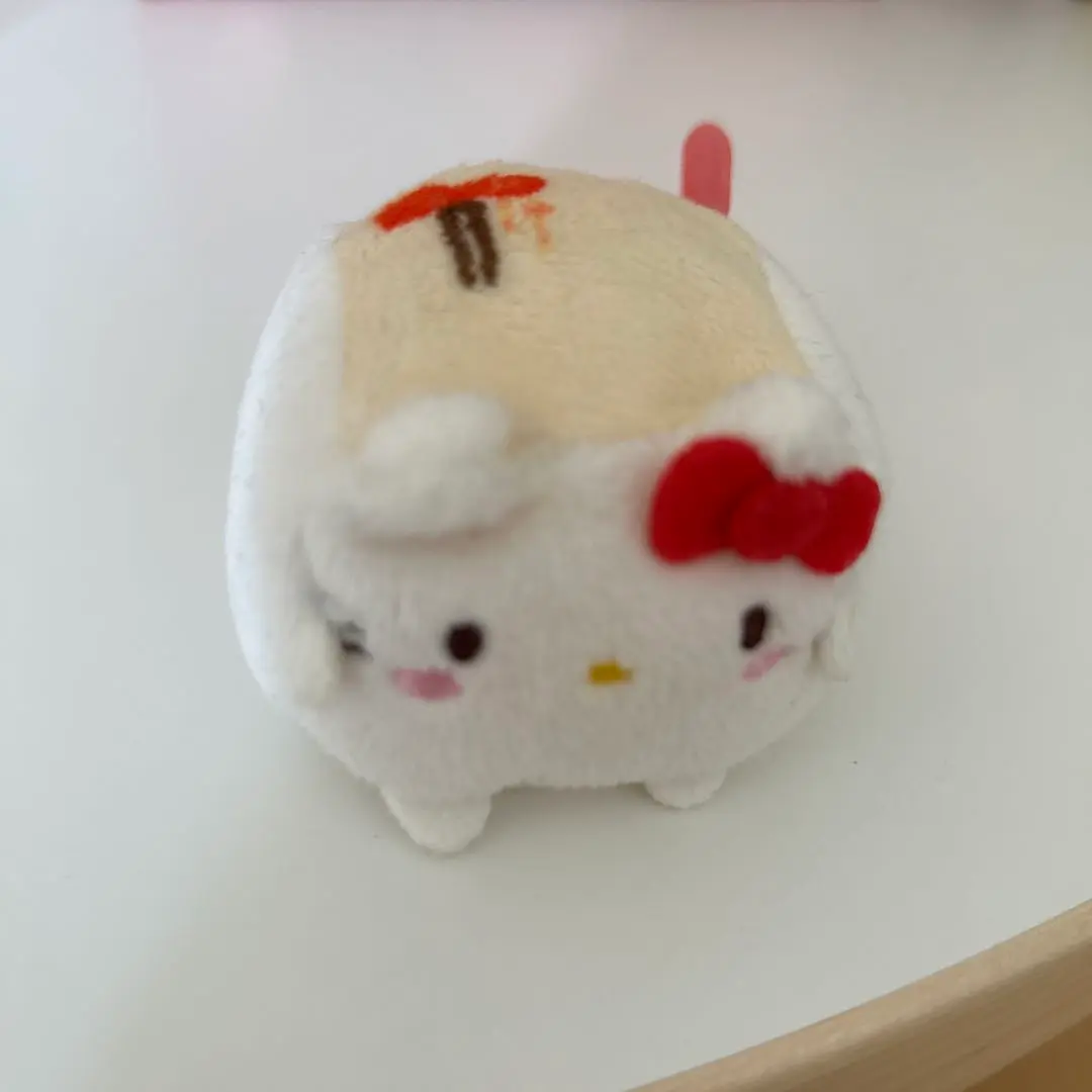 入手困難品！完売品！サンリオ　はろうきてぃはんなり豆腐　足元クッション Yahoo!オークション - はんなり豆腐 × サンリオ ハローキティ