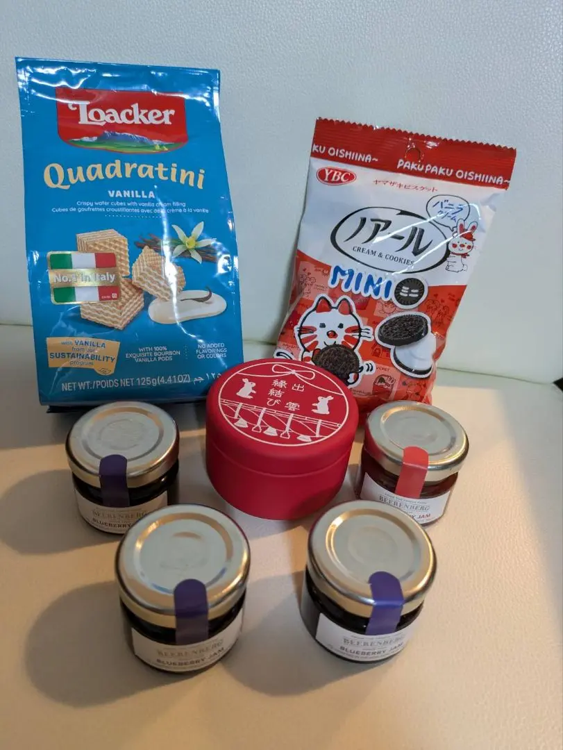 ビアレンバーグストロベリージャム30g✕50個＆ハチミツ30g✕10個