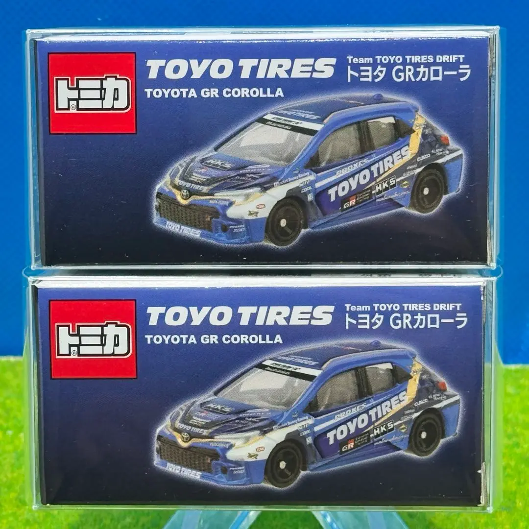 トミカ　toyotires仕様　トヨタgrカローラ4台（クリアケース付き） メタリックなボディがかっこいい！トミカ「Team TOYO TIRES