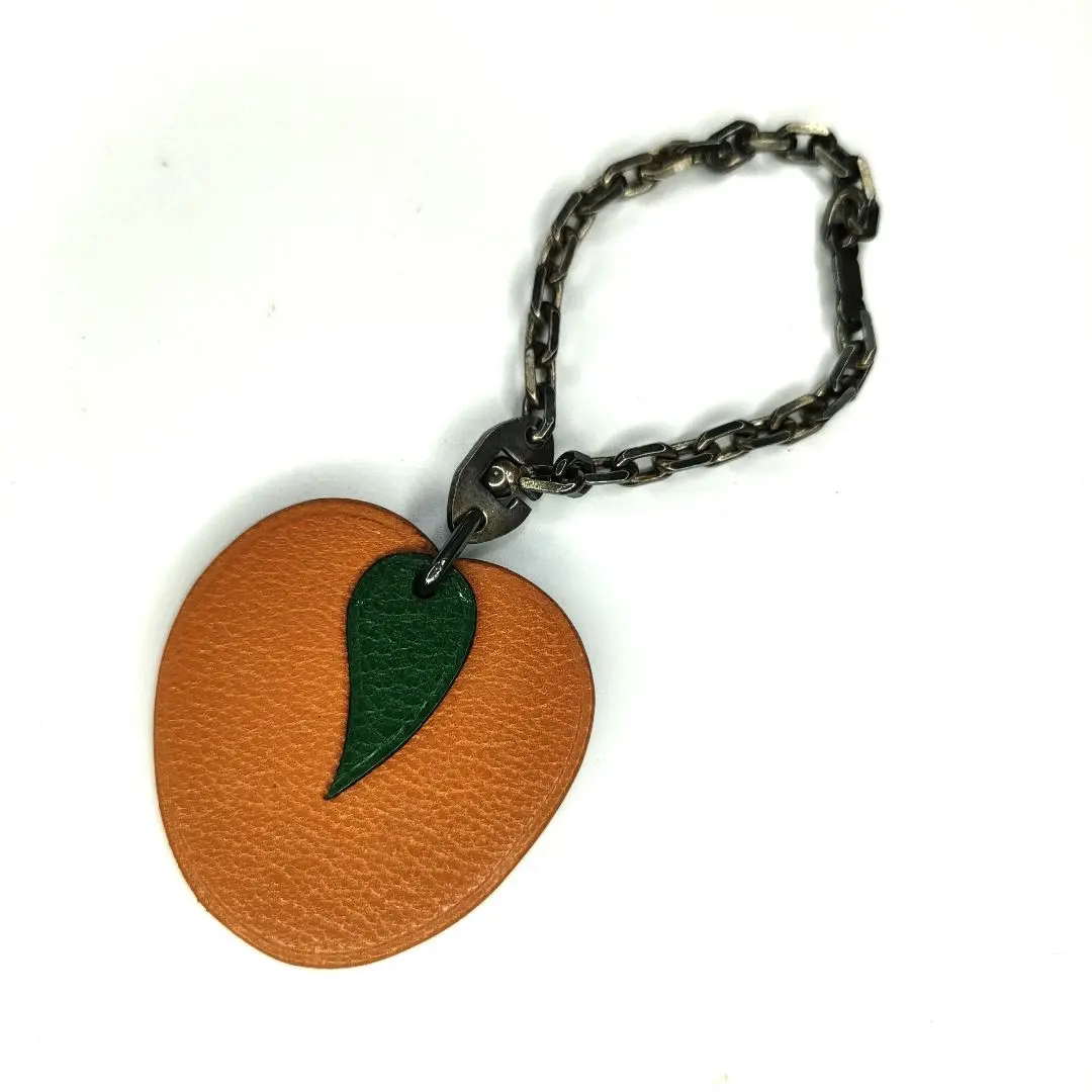 美品　エルメス HERMES フルーツモチーフキーリング　キーチャーム　箱付 HERMES エルメス バッグチャーム キーホルダー フルーツモチーフ