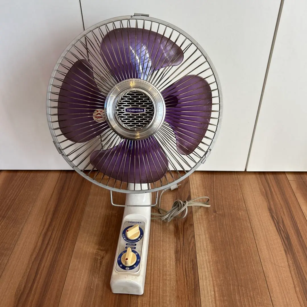 TOSHIBA 壁掛け扇風機　レトロ Yahoo!オークション - 昭和レトロ・東芝扇風機当時物