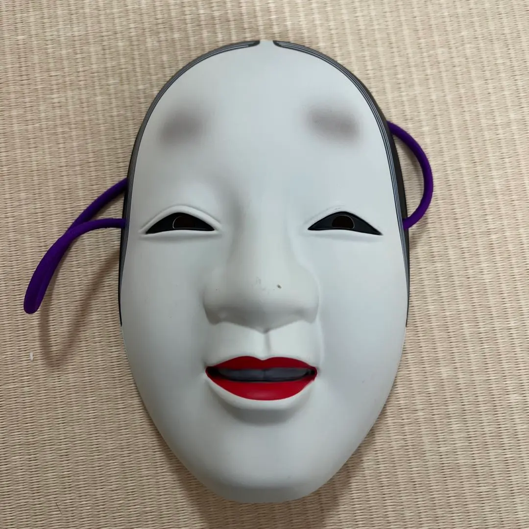 Thumbnail of Final price reduction: Daishin folk craft mask, white skin, Noh mask