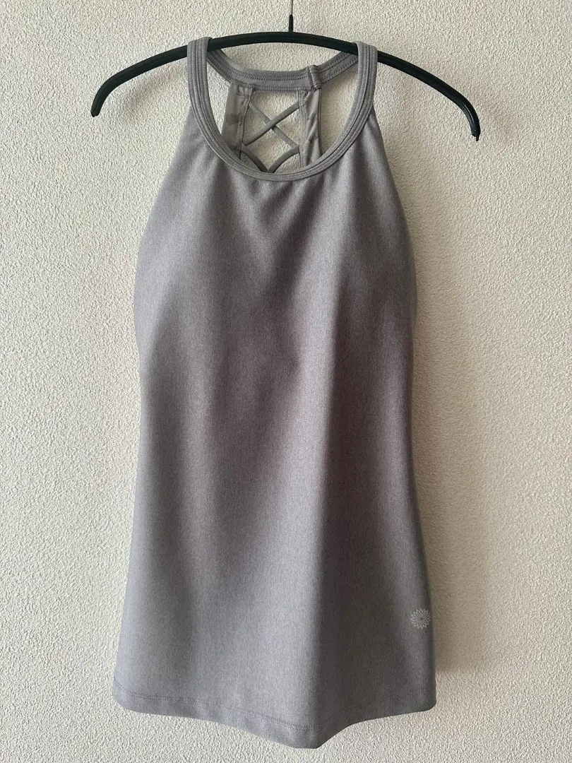 Thumbnail of Excellent Condition: Easyoga Top, Size S (Available Until Today)