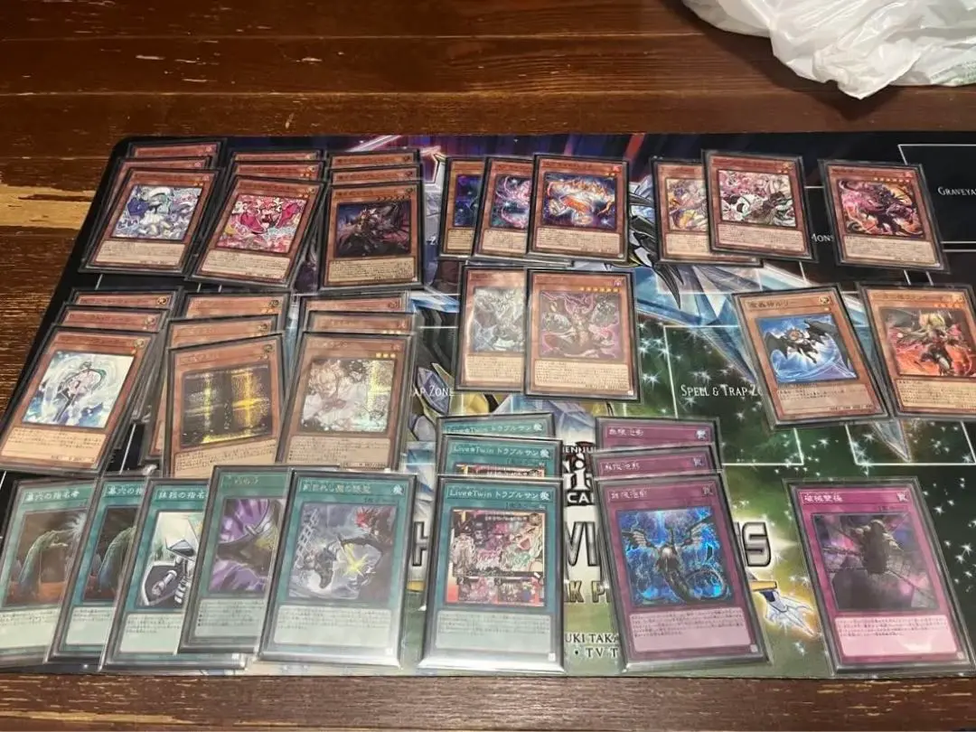 ユーゴ　クリスタルウィングドラゴン　ハーフマット　アジア 遊戯王クリスタルウィング・シンクロ・ドラゴン＆ユーゴハーフ