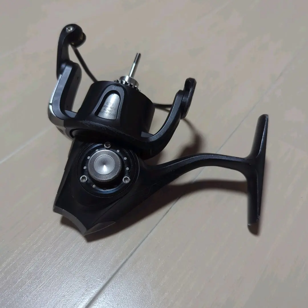 アブガルシア　ロキサーニ2500SH 中古美品 アブガルシア(Abu Garcia) ROXANI(ロキサーニ) 2500SH 1477397